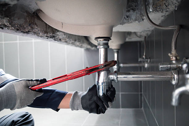 Trusted Garbage Disposal Repair service in Palm Springs, FL - Masters Plumbing Service
